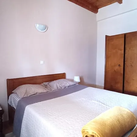 Vintage Relaxing With Garden & Amazing View! Holiday home Ferendinata